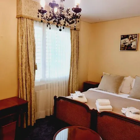 Lovely 3-Bed Apartment In Veytaux